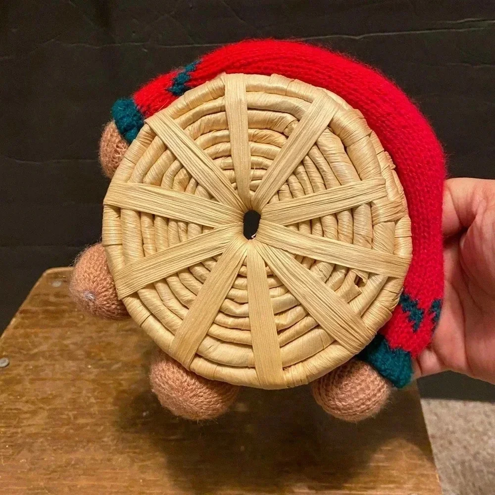 Super Cute Handmade Bear Hug Mini Round Christmas Basket